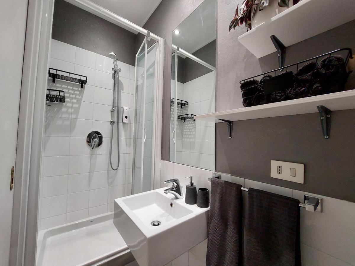 Garibaldi Station - L' Isola Che C'E Apartment - 12 Mins To Rho Fiera Milano 외부 사진