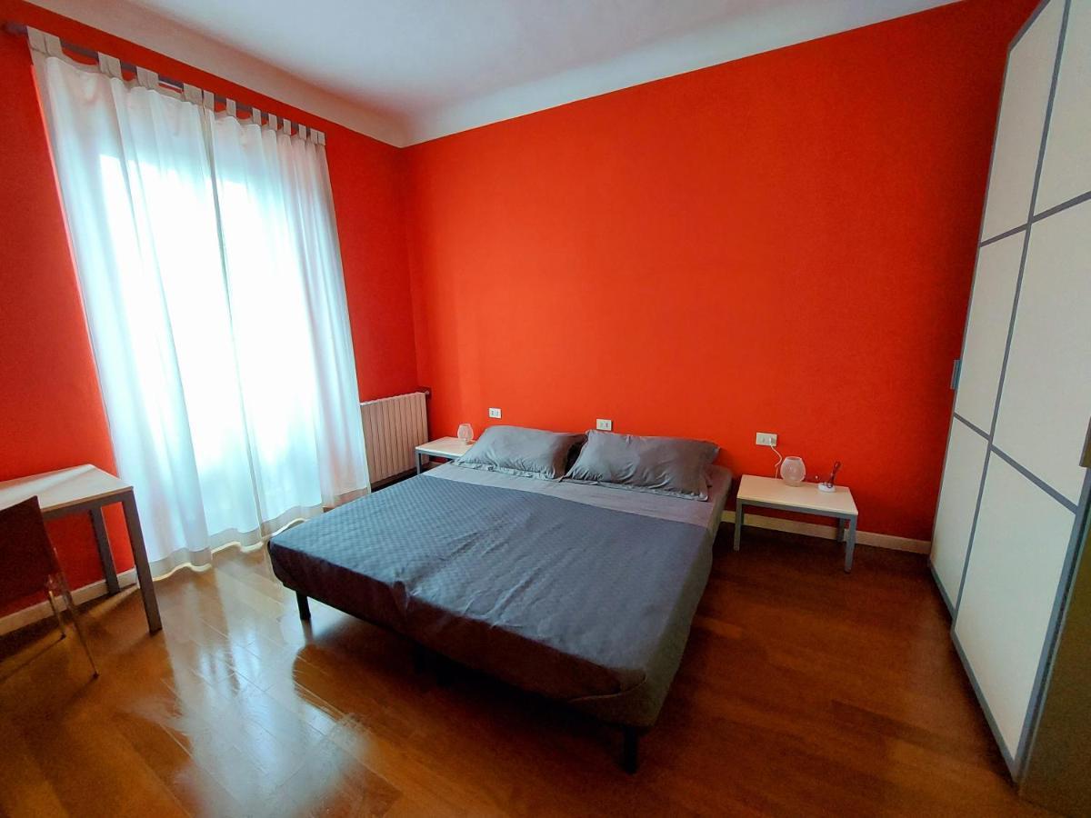 Garibaldi Station - L' Isola Che C'E Apartment - 12 Mins To Rho Fiera Milano 외부 사진