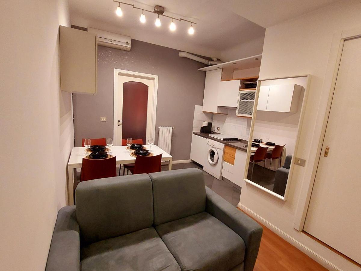 Garibaldi Station - L' Isola Che C'E Apartment - 12 Mins To Rho Fiera Milano 외부 사진