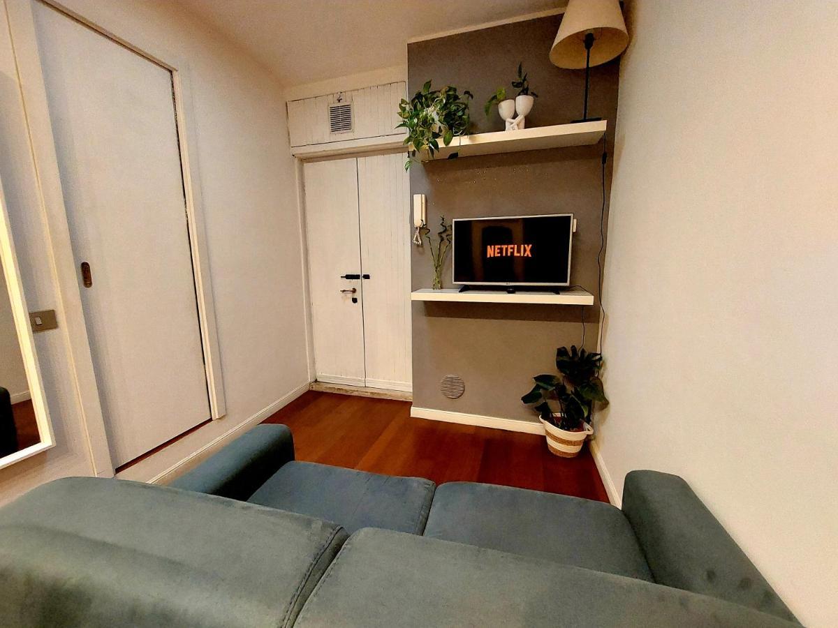 Garibaldi Station - L' Isola Che C'E Apartment - 12 Mins To Rho Fiera Milano 외부 사진